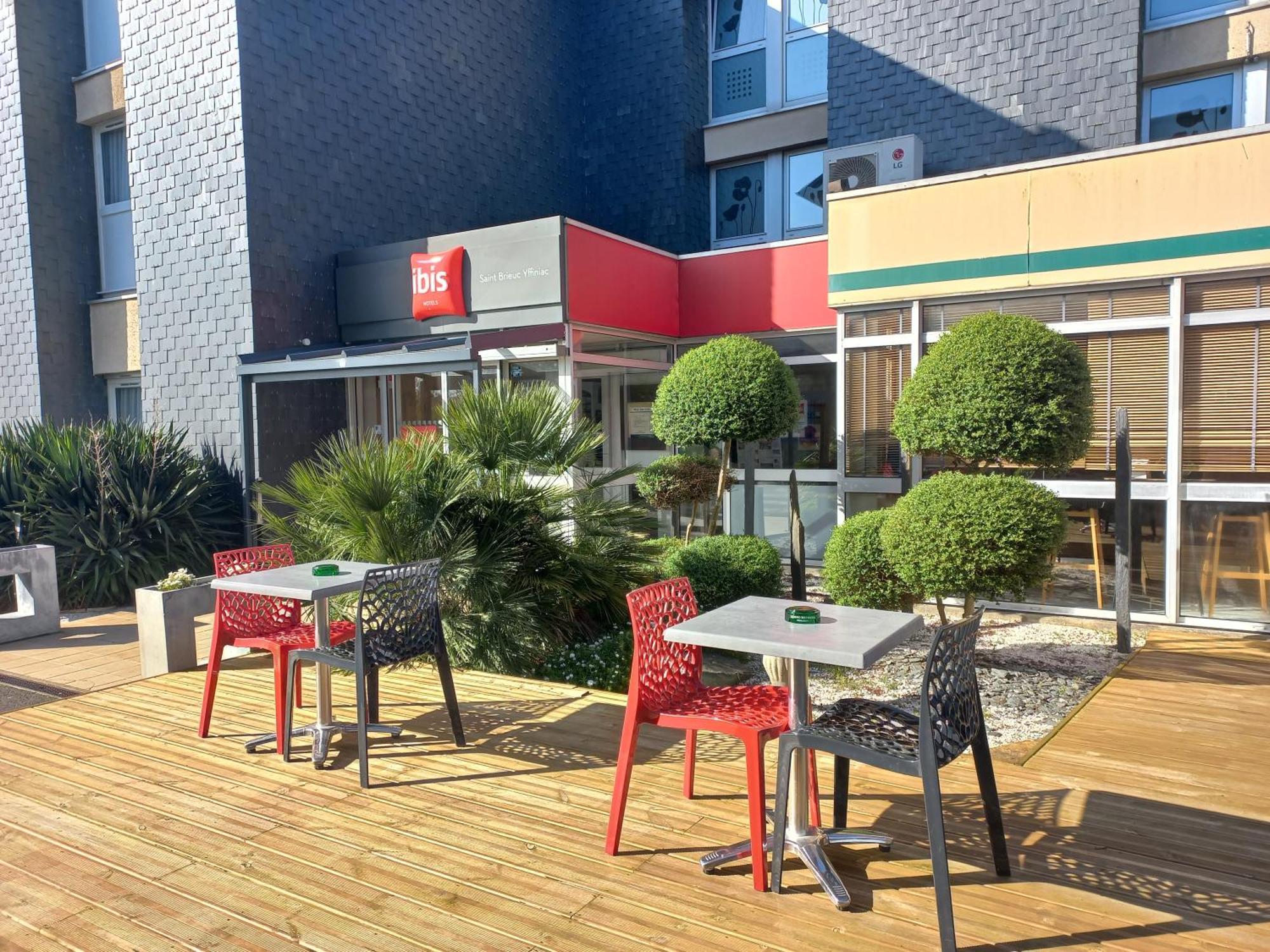 Ibis Saint Brieuc Yffiniac Otel Dış mekan fotoğraf