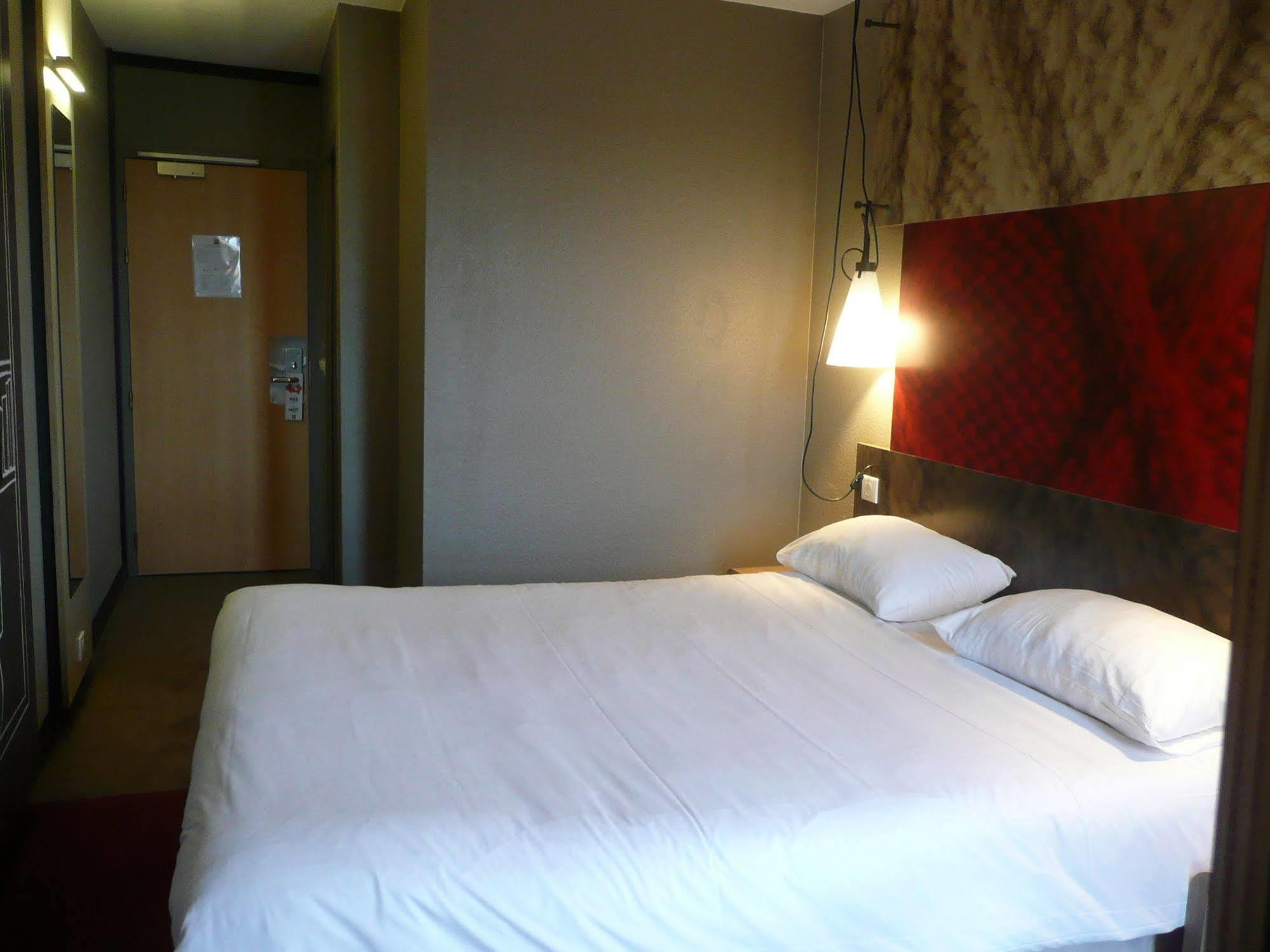 Ibis Saint Brieuc Yffiniac Otel Dış mekan fotoğraf